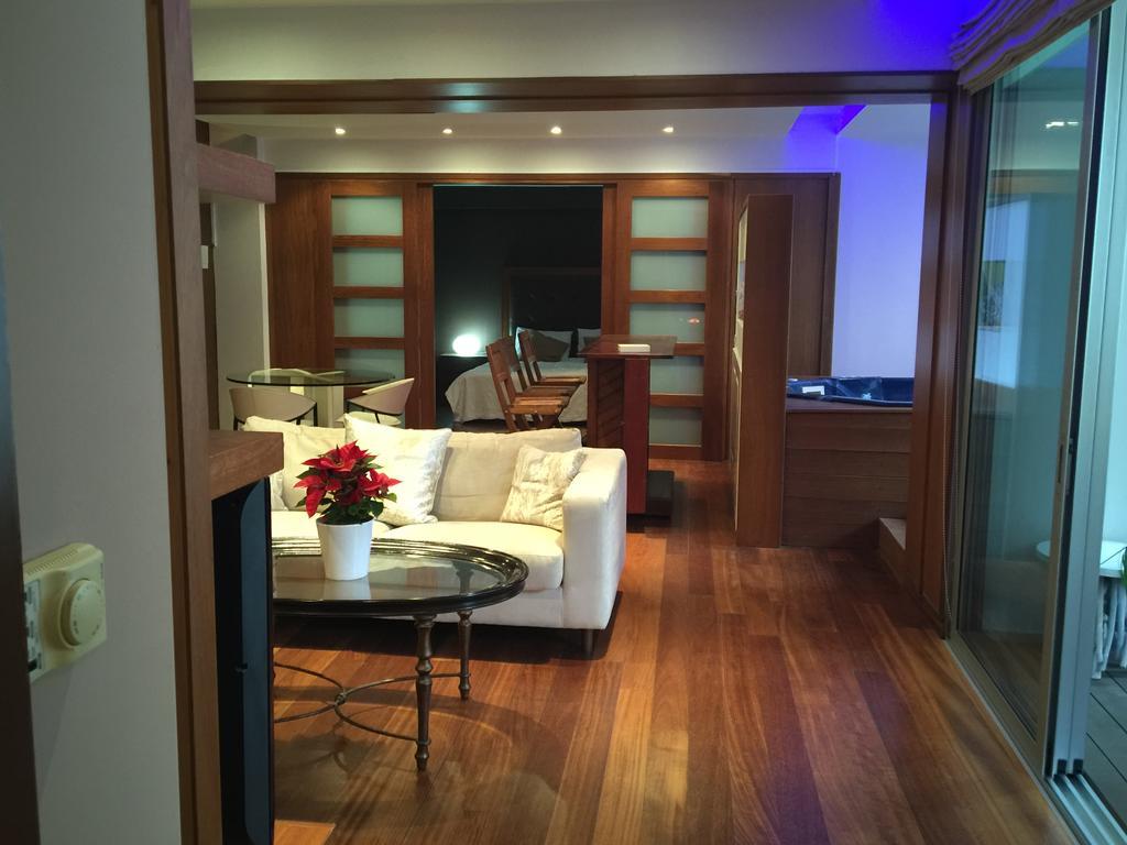 Sofouli Suites Никосия Экстерьер фото